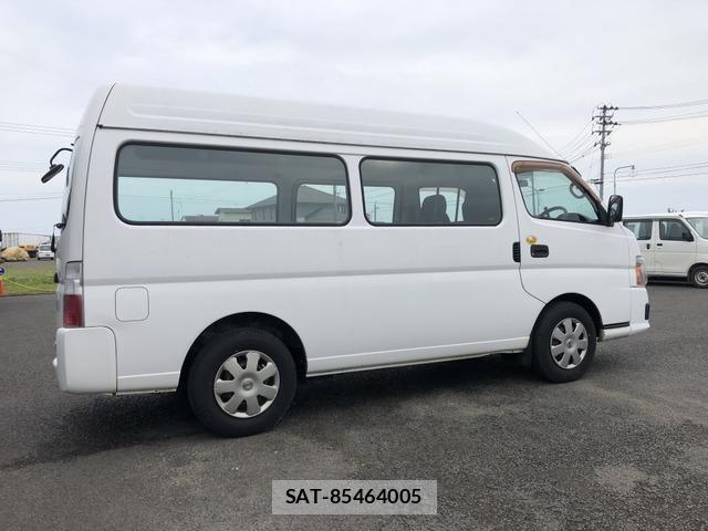 Nissan Caravan 2009-04 7978755-3