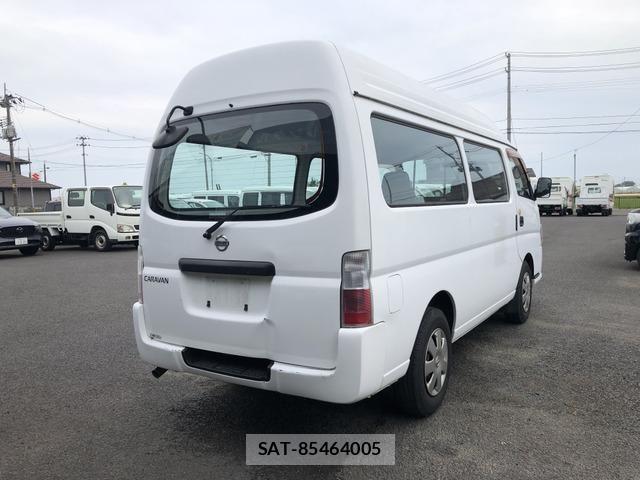 Nissan Caravan 2009-04 7978755-5