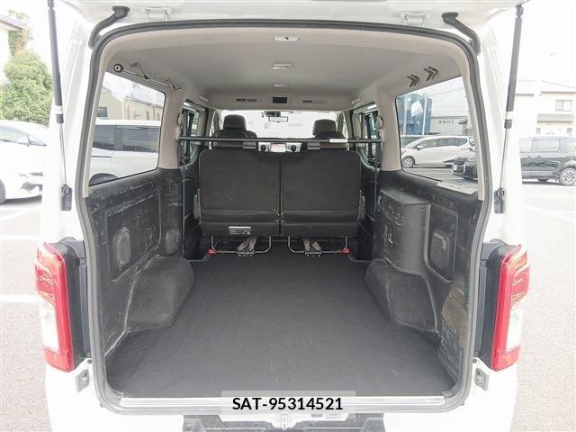Nissan Caravan 2022-06 8034740-16
