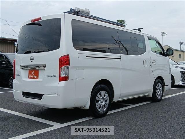 Nissan Caravan 2022-06 8034740-21