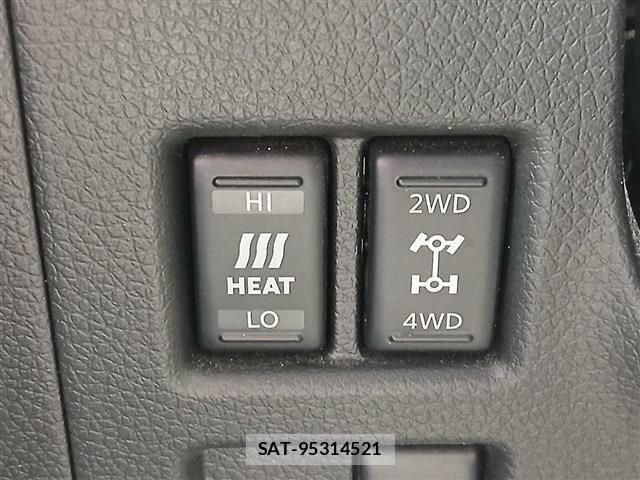 Nissan Caravan 2022-06 8034740-6