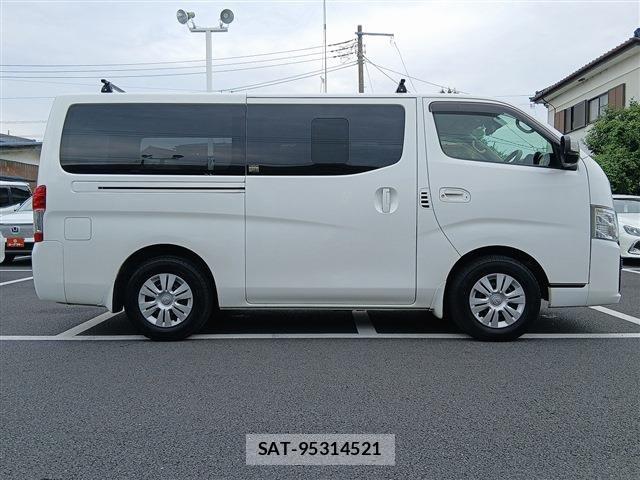 Nissan Caravan 2022-06 8034740-8
