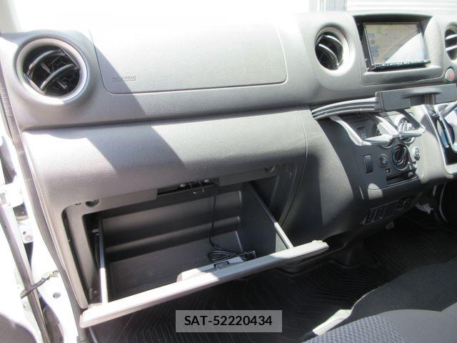 Nissan Caravan 2022-07 8073181-14