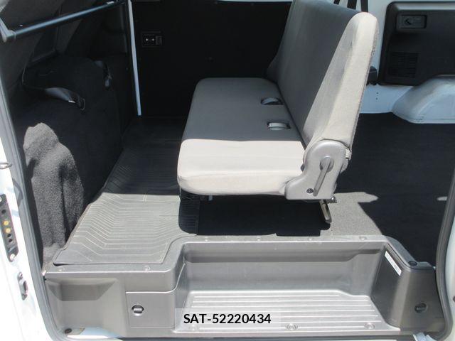 Nissan Caravan 2022-07 8073181-28