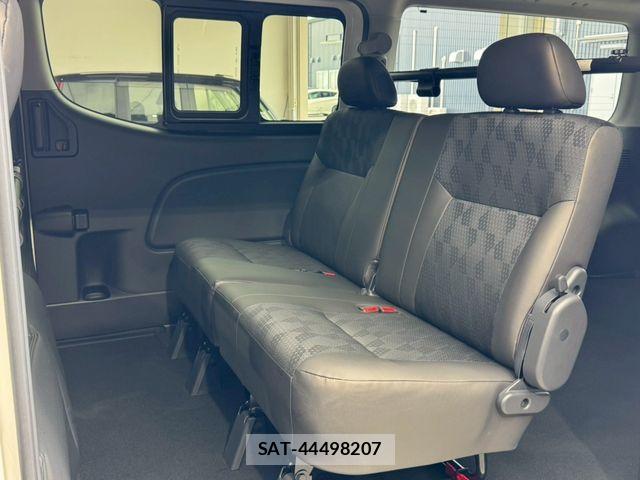 Nissan Caravan 2025-06 8098404-20