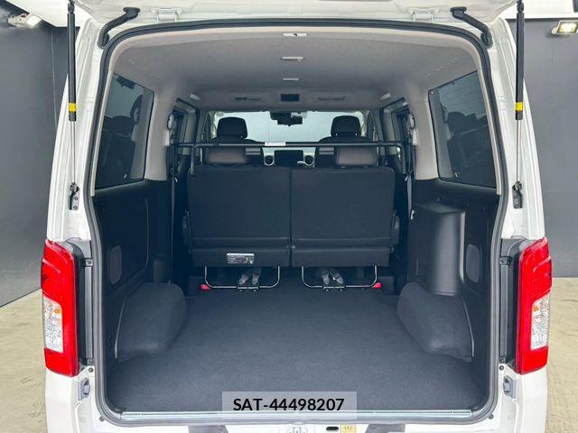 Nissan Caravan 2025-06 8098404-21