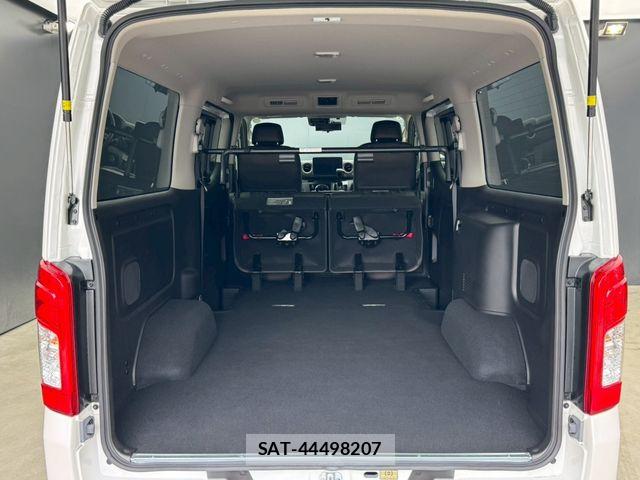 Nissan Caravan 2025-06 8098404-23
