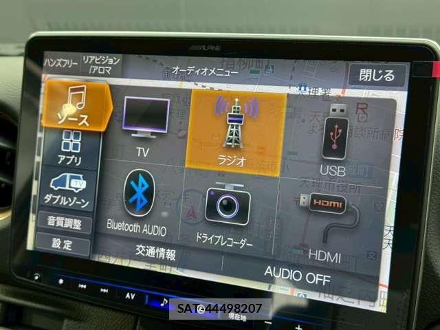 Nissan Caravan 2025-06 8098404-4