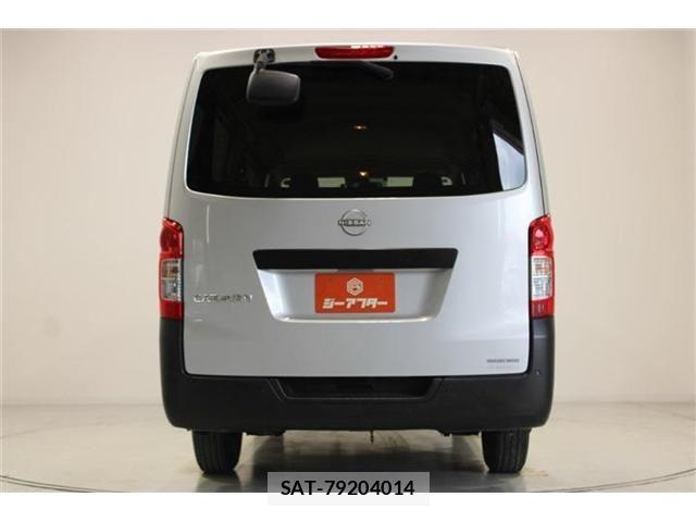 Nissan Caravan 2022-05 8098405-11
