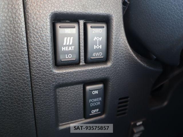 Nissan Caravan 2023-04 8129314-18