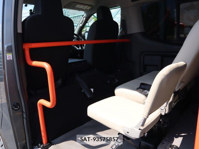 Nissan Caravan 2023-04 8129314-5