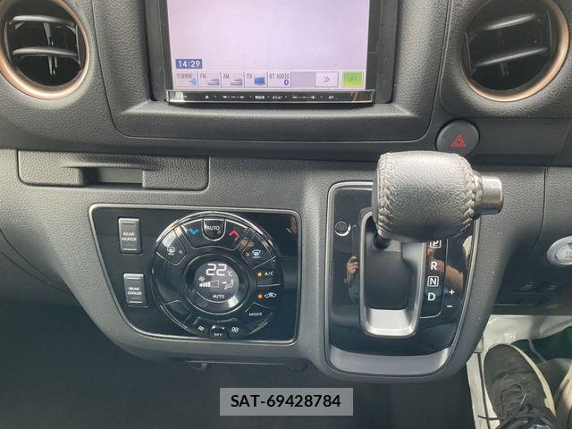Nissan Caravan 2023-09 8244797-11