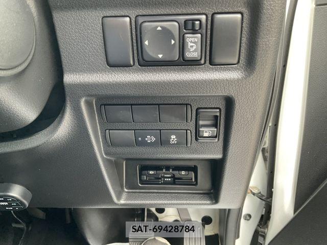 Nissan Caravan 2023-09 8244797-19