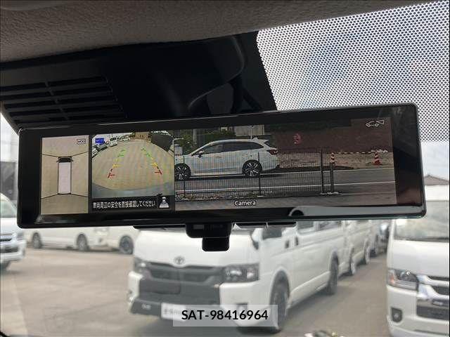 Nissan Caravan 2026-03 8244795-5