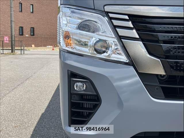 Nissan Caravan 2026-03 8244795-8