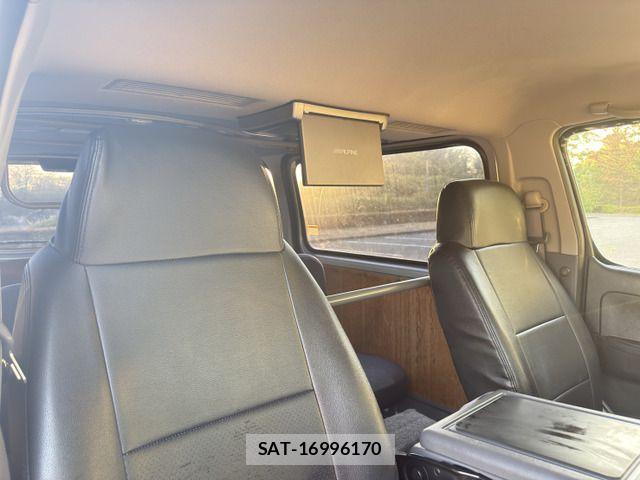 Nissan Caravan 2012-03 8626104-15