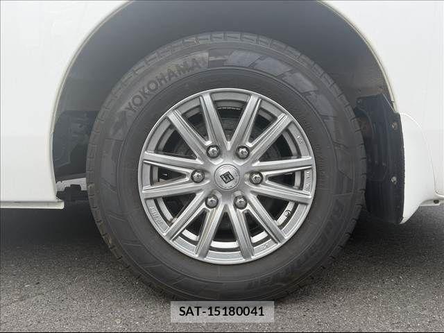 Nissan Caravan 2024-03 8658350-20
