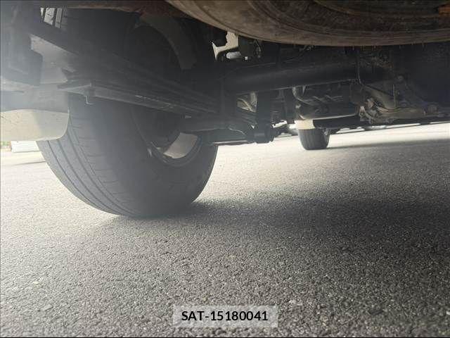 Nissan Caravan 2024-03 8658350-22