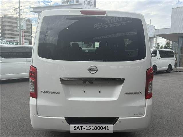 Nissan Caravan 2024-03 8658350-2