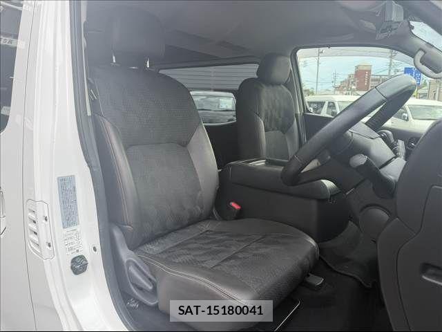 Nissan Caravan 2024-03 8658350-8