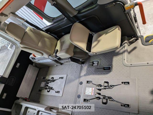 Nissan Caravan 2022-04 8741083-15