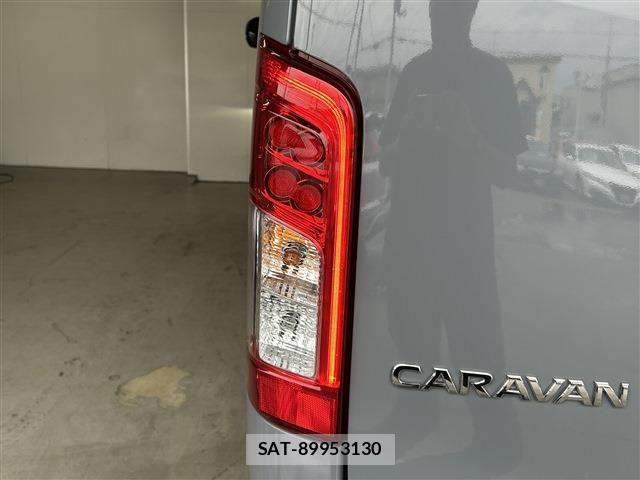 Nissan Caravan 2023-08 8870606-10