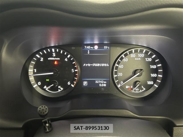 Nissan Caravan 2023-08 8870606-16