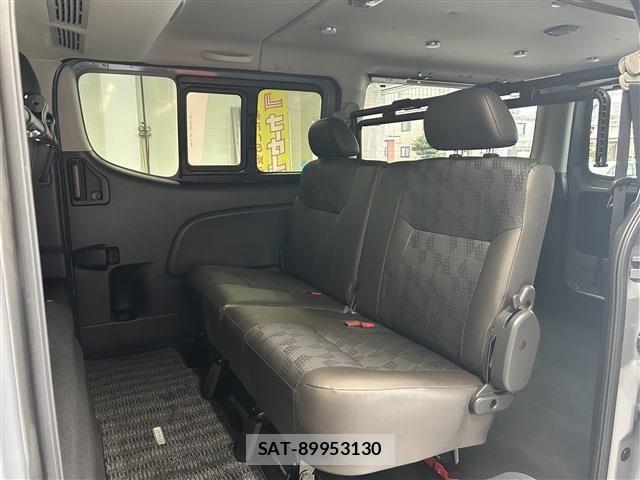 Nissan Caravan 2023-08 8870606-25