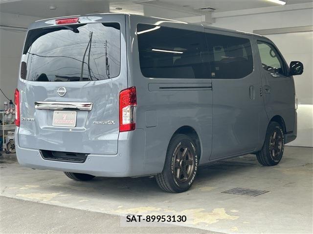 Nissan Caravan 2023-08 8870606-4