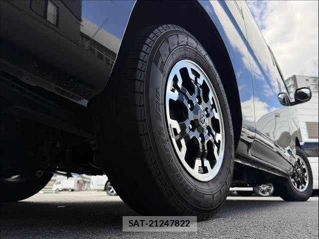 Nissan Caravan 2024-11 8879020-21
