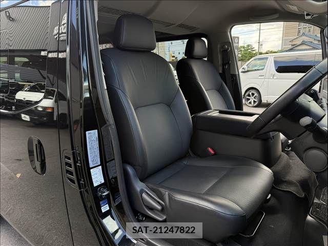 Nissan Caravan 2024-11 8879020-8