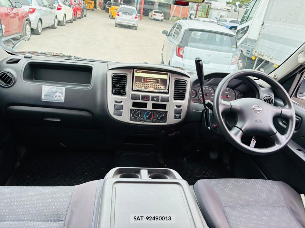 Nissan CARAVAN VAN 2008-07 8156577-12