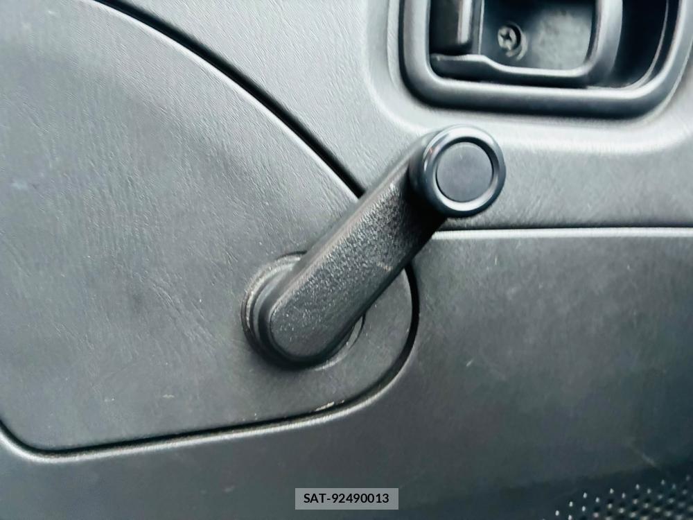 Nissan CARAVAN VAN 2008-07 8156577-21