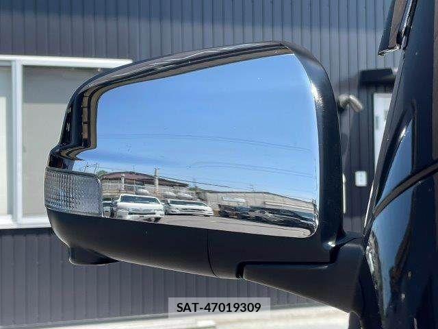 Nissan CARAVAN WAGON 2017-11 6991477-28