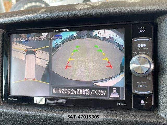 Nissan CARAVAN WAGON 2017-11 6991477-4
