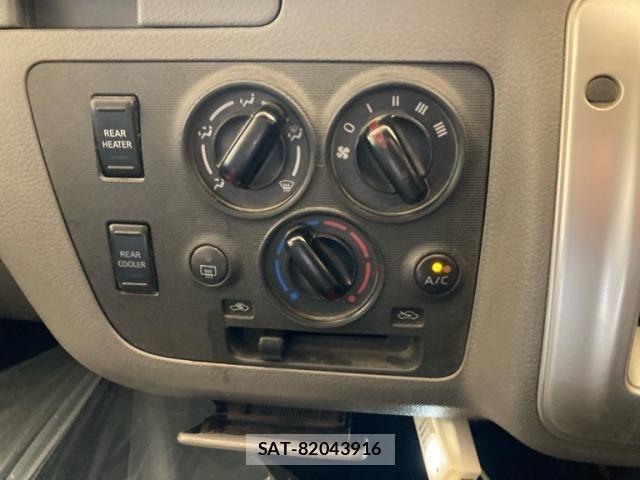 Nissan CARAVAN WAGON 2013-10 7215825-18