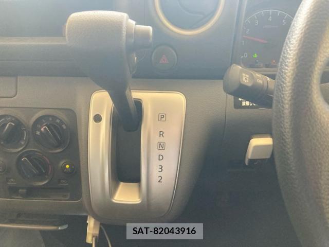 Nissan CARAVAN WAGON 2013-10 7215825-19