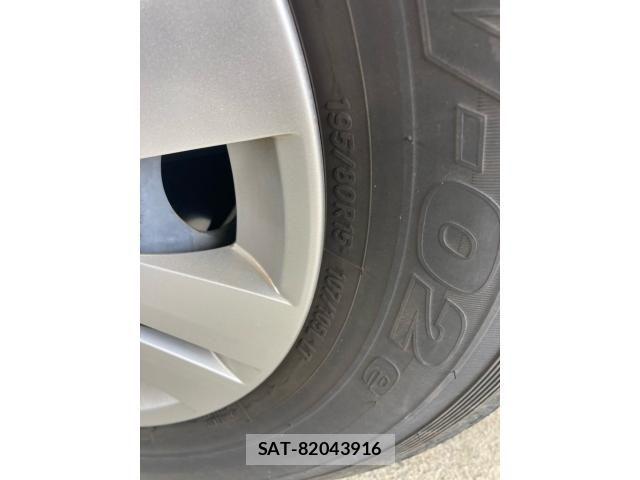Nissan CARAVAN WAGON 2013-10 7215825-8