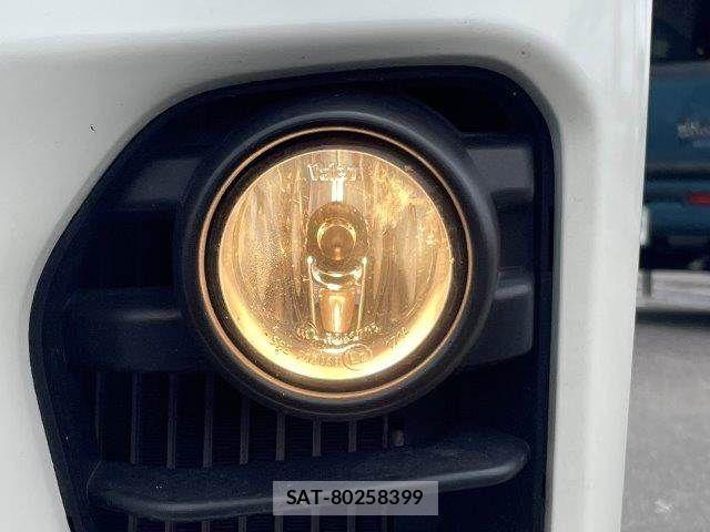 Nissan CARAVAN WAGON 2020-03 7357098-12
