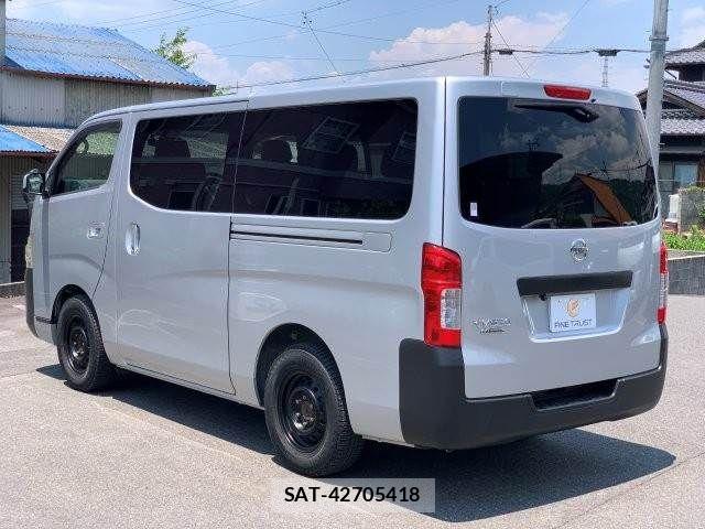 Nissan CARAVAN WAGON 2016-04 7453345-18