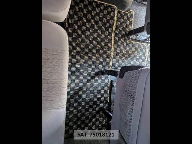 Nissan CARAVAN WAGON 2019-03 7453344-27