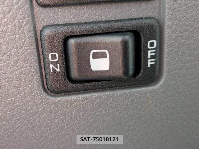 Nissan CARAVAN WAGON 2019-03 7453344-8
