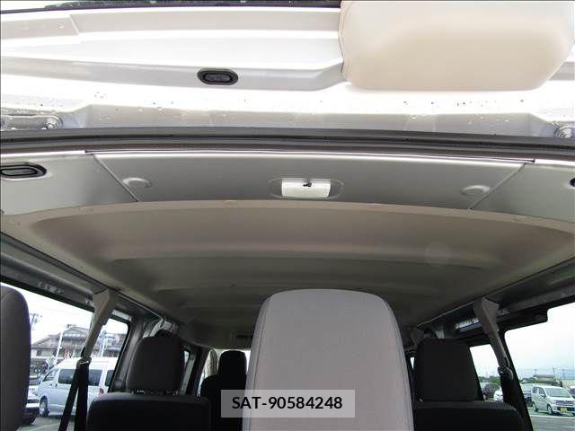 Nissan CARAVAN WAGON 2024-08 7453342-18