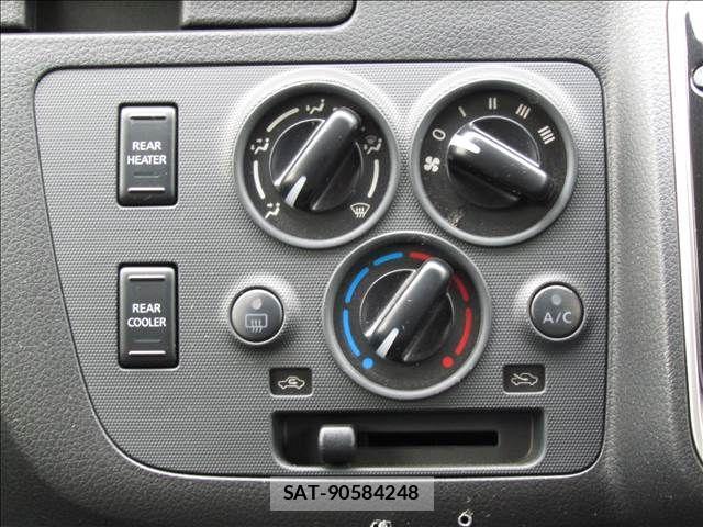 Nissan CARAVAN WAGON 2024-08 7453342-4