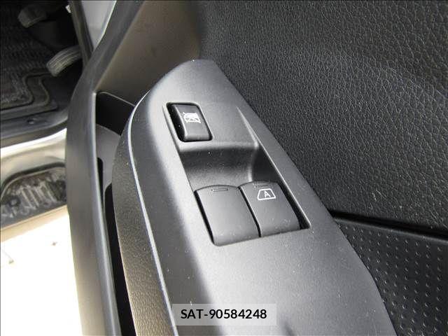 Nissan CARAVAN WAGON 2024-08 7453342-7