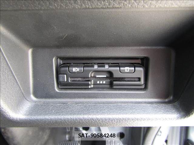 Nissan CARAVAN WAGON 2024-08 7453342-8