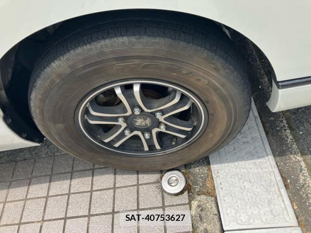 Nissan CARAVAN WAGON 2014-12 8229204-2