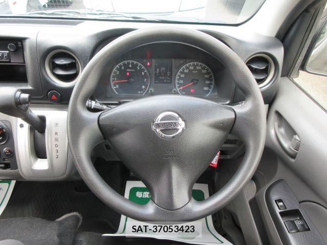Nissan CARAVAN WAGON 2014-08 8523989-11