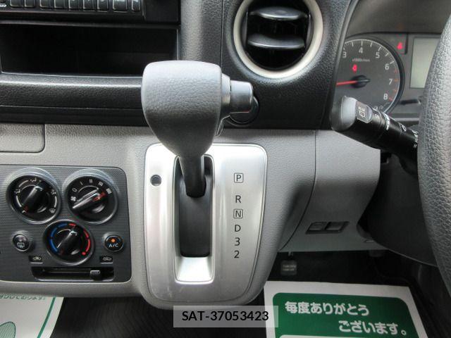 Nissan CARAVAN WAGON 2014-08 8523989-18