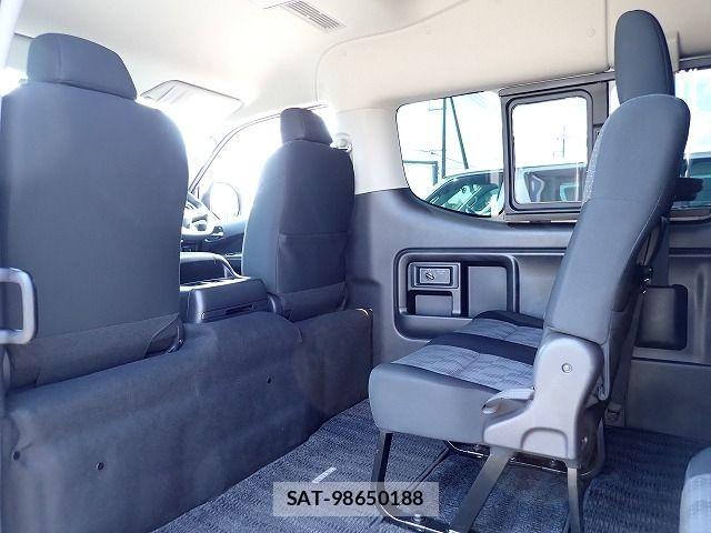 Nissan CARAVAN WAGON 2022-11 8523982-24